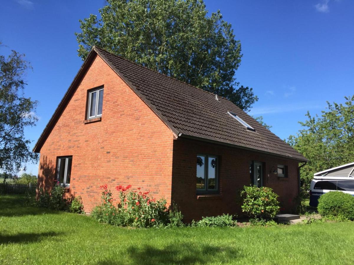 Ferienhaus Mit Garten In Nordseenaehe Langenhorn Екстериор снимка